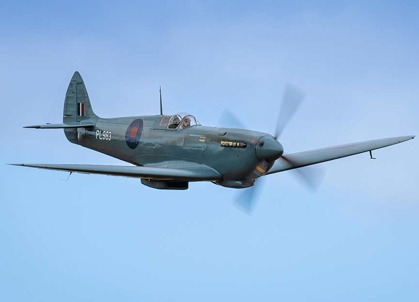 Aircraft monument near Fordham